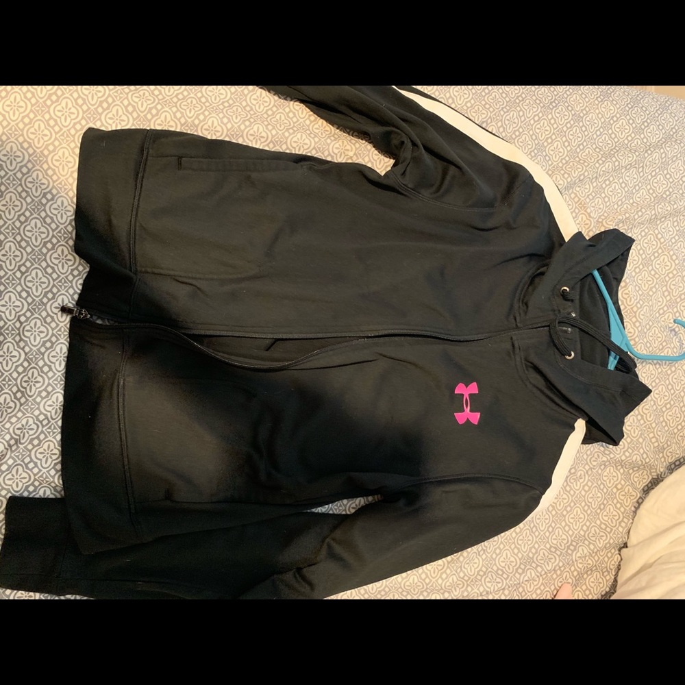 under amour jacket size small